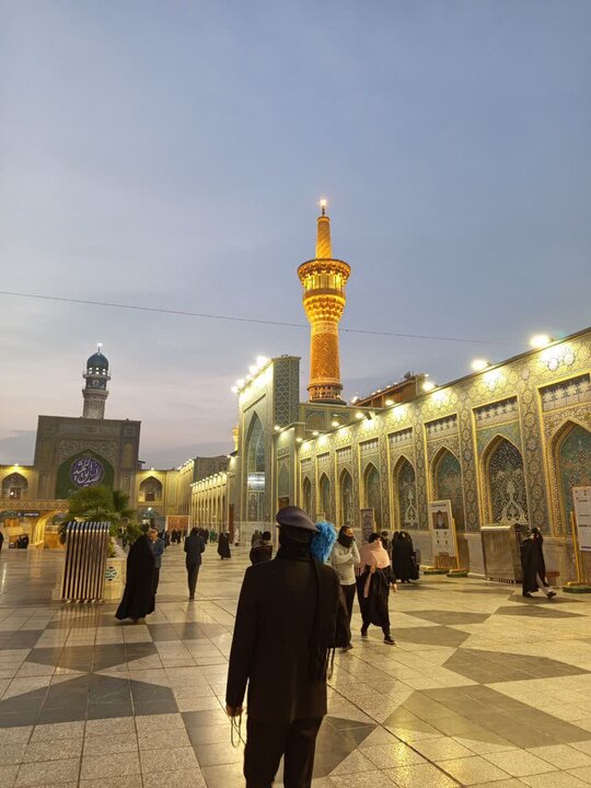 تصاویر/ اردوی زیارتی طلاب خوی به مشهد مقدس