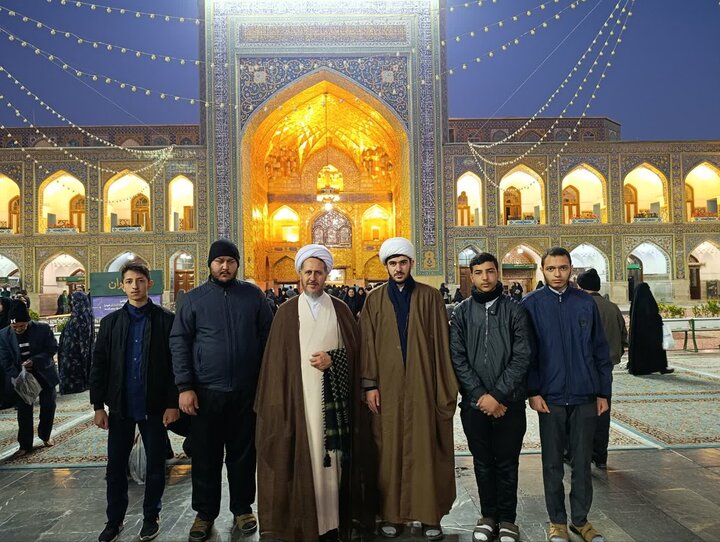 تصاویر/ اردوی زیارتی طلاب خوی به مشهد مقدس