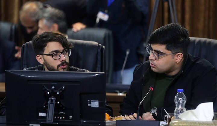 تصاویر/ دیدار رئیس مجمع تشخیص مصلت نظام با دانشجویان