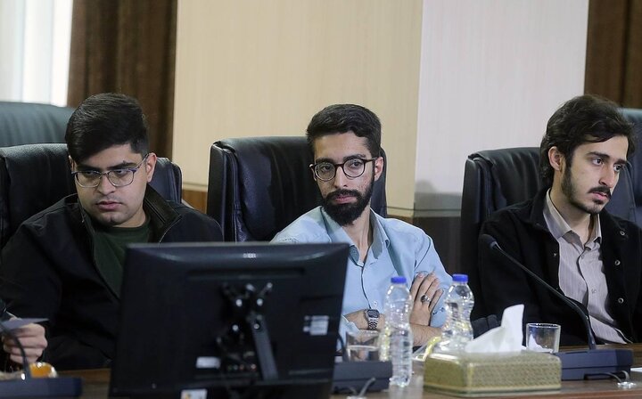 تصاویر/ دیدار رئیس مجمع تشخیص مصلت نظام با دانشجویان