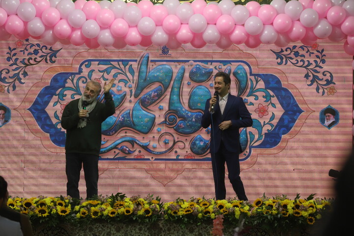 تصاویر/ جشن ازدواج ۷۳۰ زوج دانشجودر حرم مطهر حضرت فاطمه معصومه(س)