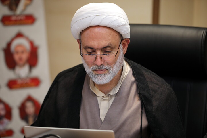 تصاویر/ نشست تبلیغی معاون تبلیغ و امور فرهنگی حوزه های علمیه با مبلغین فعال در دانشگاه های استان قم