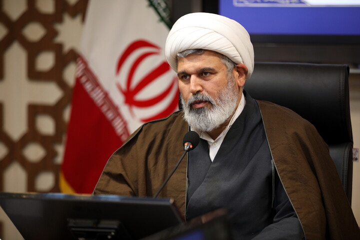 تصاویر/ نشست تبلیغی معاون تبلیغ و امور فرهنگی حوزه های علمیه با مبلغین فعال در دانشگاه های استان قم