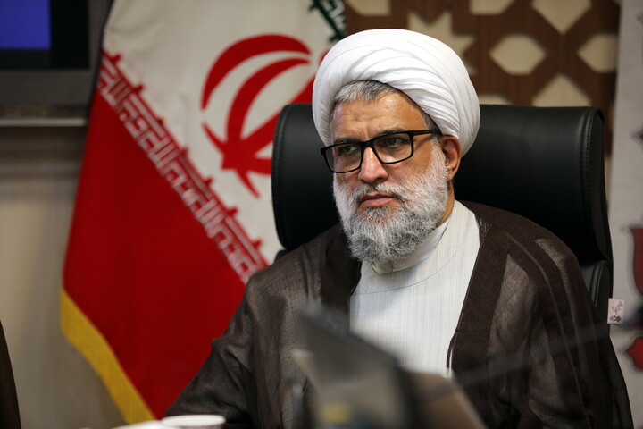 تصاویر/ نشست تبلیغی معاون تبلیغ و امور فرهنگی حوزه های علمیه با مبلغین فعال در دانشگاه های استان قم