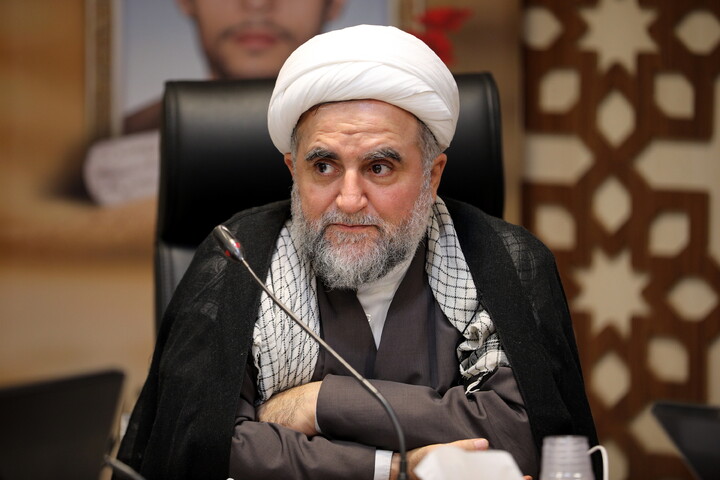 تصاویر/ نشست تبلیغی معاون تبلیغ و امور فرهنگی حوزه های علمیه با مبلغین فعال در دانشگاه های استان قم