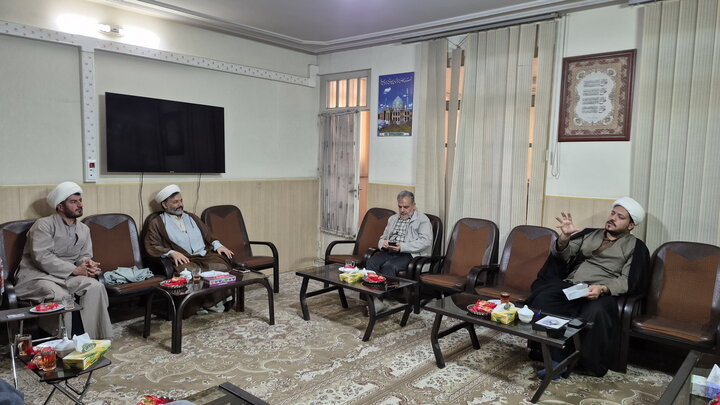 تصاویر/ نشست معاونان اجرایی مدارس علمیه منطقه کاشان