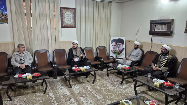 تصاویر/ نشست معاونان اجرایی مدارس علمیه منطقه کاشان