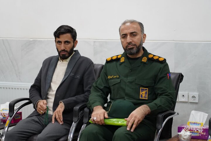 تصاویر/دیدار اعضای دفتر ارتباطات فرهنگی موسسه امام خمینی (ره)با نماینده ولی فقیه در استان لرستان