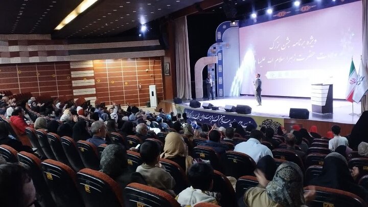 تصاویر/ویژه برنامه ی ولادت حضرت زهرا سلام الله در اراک