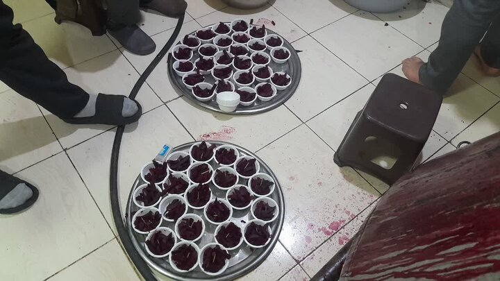 تصاوویر/برپایی ایستگاه صلواتی به مناسبت ولادت حضرت فاطمه (س) توسط طلاب مدرسه علمیه امام صادق (ع) بیجار