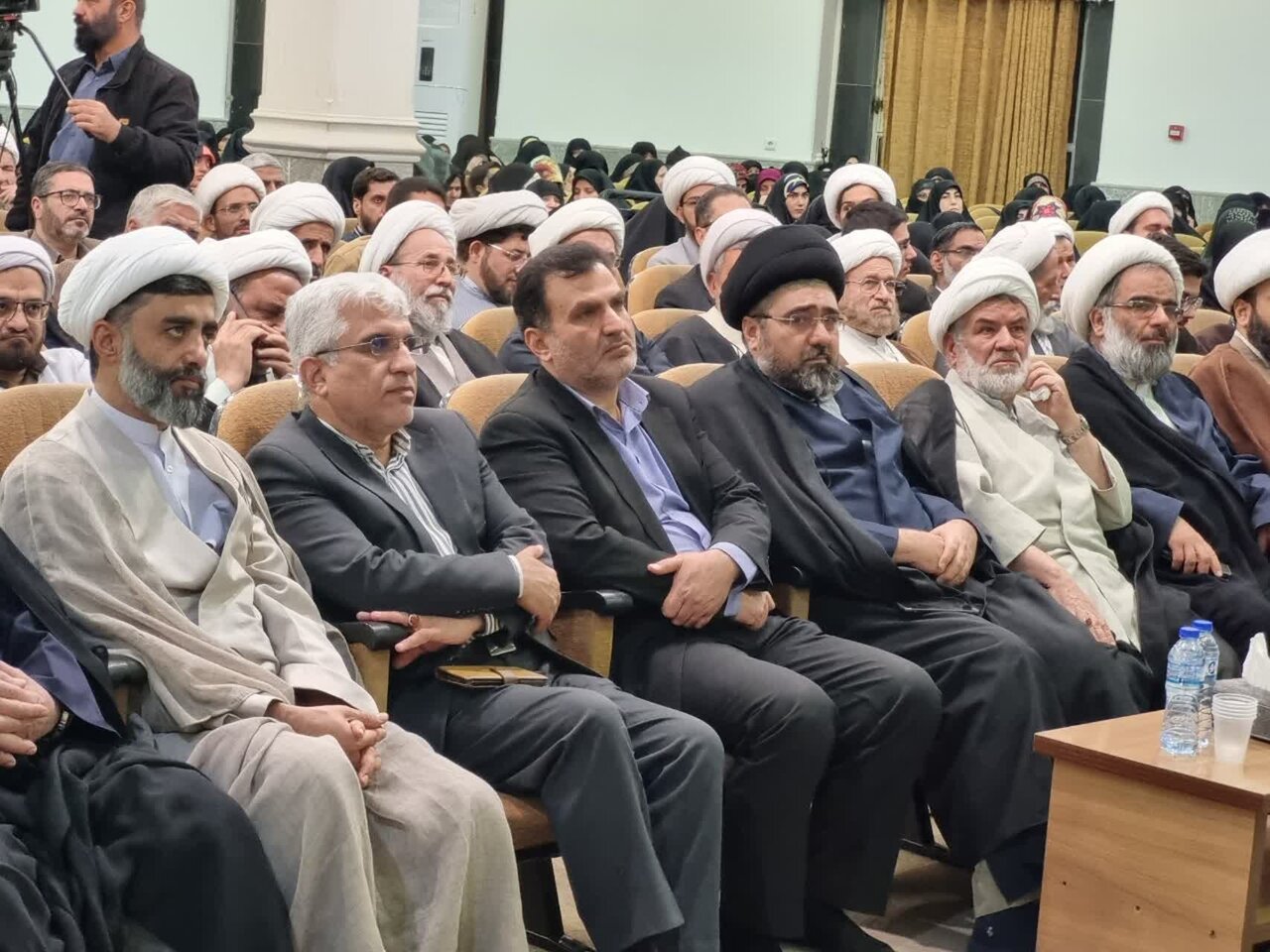 گردهمایی طلاب و فضلای منطقه کاشان در قم برگزار شد+عکس