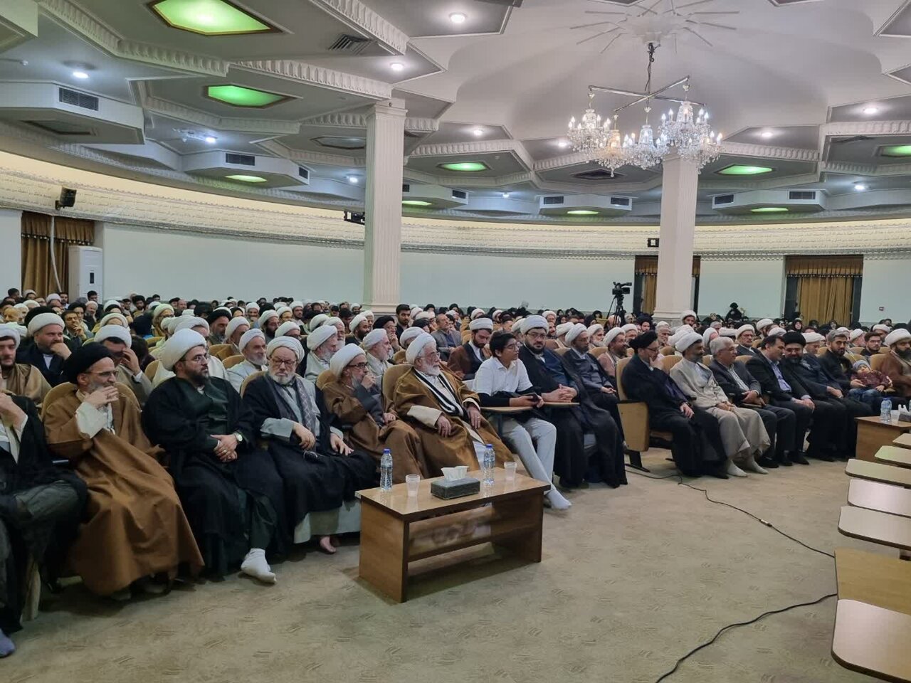 گردهمایی طلاب و فضلای منطقه کاشان در قم برگزار شد+عکس