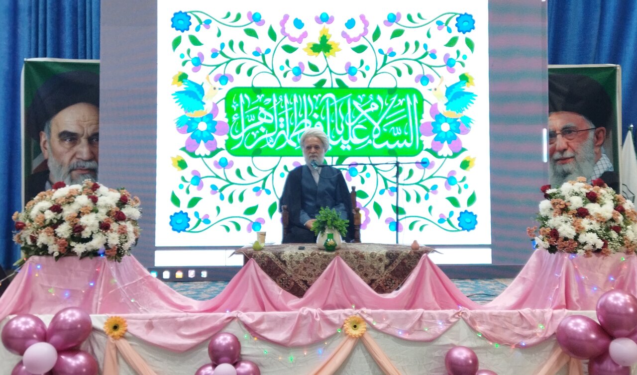 منشور «حوزه پیشرو و سرآمد» سرلوحه جهاد علمی و فرهنگی طلاب باشد