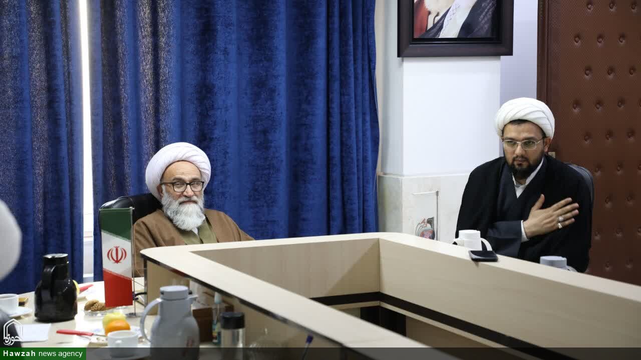 حضور عضو مجلس خبرگان رهبری در دفتر تبلیغات اسلامی خوزستان