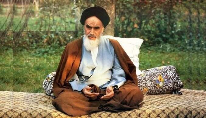 ماجرای بازبینی و اصلاح وصیت‌نامه امام خمینی(ره)