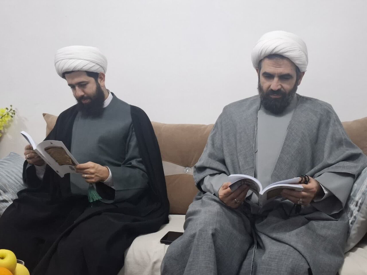 دیدار مسئولان حوزه علمیه استان گیلان با خانواده روحانی شهید محمدعلی اصغری+ تصاویر