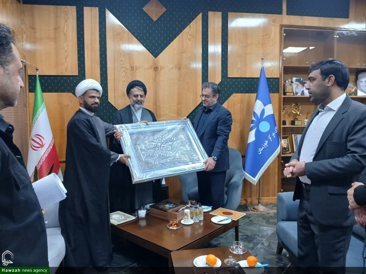 قدردانی اعضای ستاد بزرگداشت آیت الله بهبهانی(ره) از مدیران خوزستان + عکس