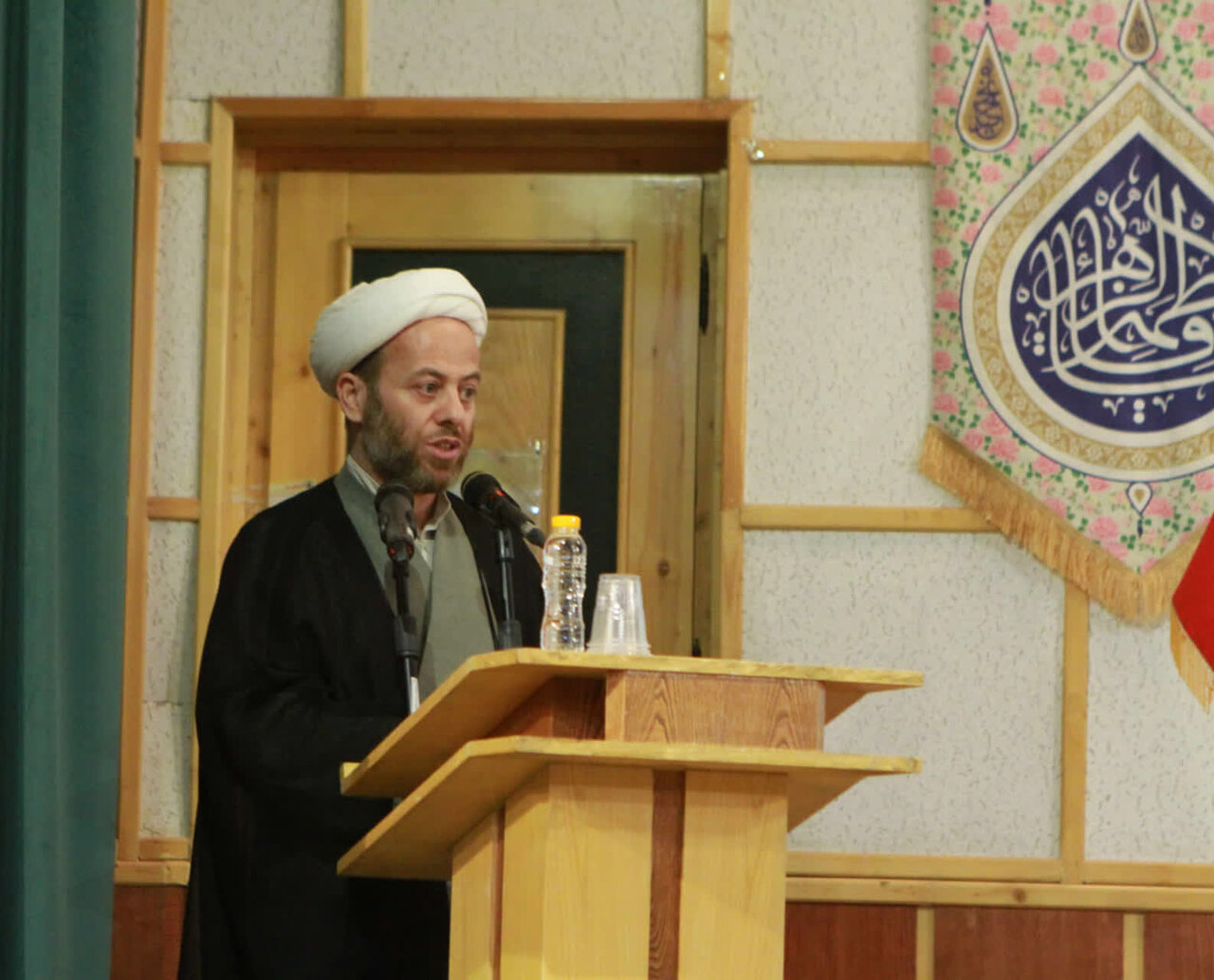 نمایندگان طلاب پیشنهادهای خود را با آیت الله اعرافی در میان گذاشتند