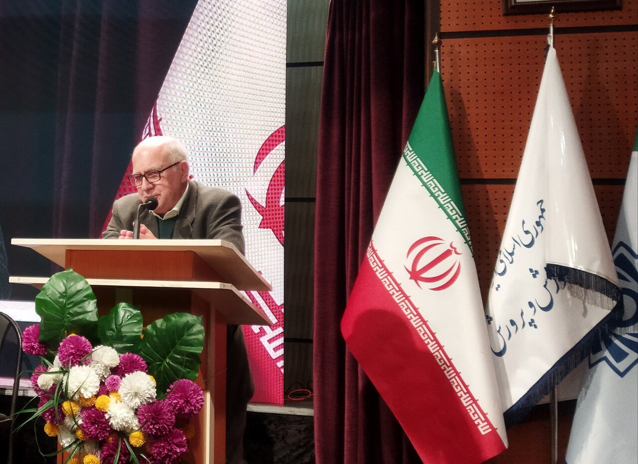 بهره مندی از ظرفیت فرهنگیان در ترویج نهضت «انس با نهج البلاغه» ضروری است