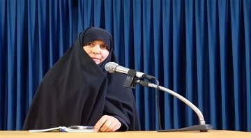 بانوان طلبه با الگوگیری از حضرت زهرا(س) رسالت جهاد تبیین را تعمیق می‌بخشند