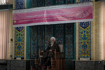 تصاویر/برگزاری آیین جشن میلاد حضرت زهرا (س) در مدرسه علمیه آیت‌الله آخوند (ره)