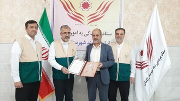 مادر آران و بیدگلی با قرار هشتم خادم یاران رضوی از زندان آزاد شد