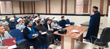 دوره تربیت مربی حفظ قرآن برای طلاب و مربیان حلقه‌های حفظ آغاز شد