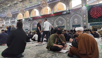 تصاویر / برگزاری کلاس درس طلاب مدرسه علمیه شیخ علیخان زنگنه تویسرکان در بین الحرمین