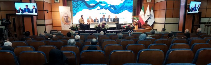 تصاویر/ ششمین همایش پیشکسوتان آموزش و پرورش با موضوع هم اندیشی در زمینه ترویج سیره فاطمی و نهضت انس با نهج البلاغه