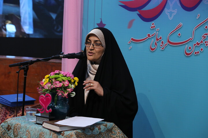 تصاویر / آیین اختتامیه پنجمین کنگره ملّی شعر حضرت مادر در اصفهان