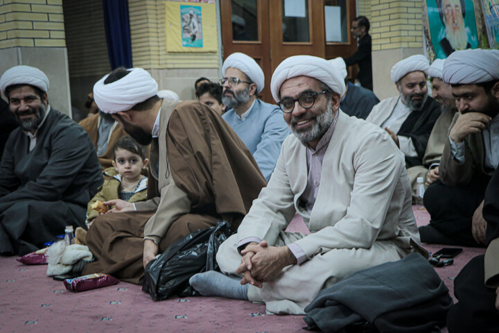 تصاویر/جشن ولادت حضرت زهرا سلام‌الله‌علیها در مدرسه علمیه آیت‌الله آخوند همدان