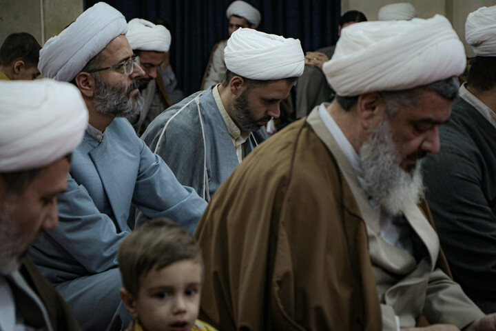 تصاویر/جشن ولادت حضرت زهرا سلام‌الله‌علیها در مدرسه علمیه آیت‌الله آخوند همدان