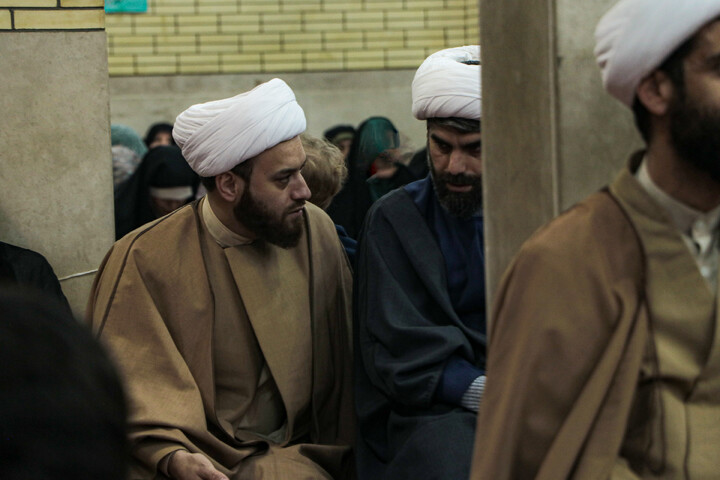 تصاویر/جشن ولادت حضرت زهرا سلام‌الله‌علیها در مدرسه علمیه آیت‌الله آخوند همدان