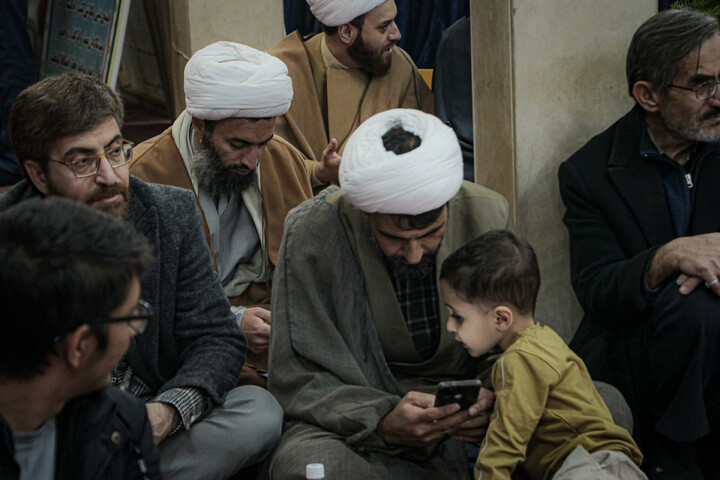 تصاویر/جشن ولادت حضرت زهرا سلام‌الله‌علیها در مدرسه علمیه آیت‌الله آخوند همدان