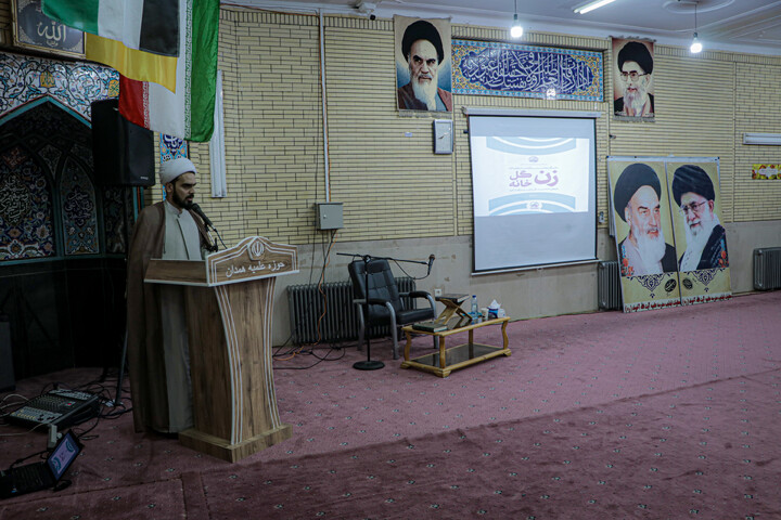 تصاویر/جشن ولادت حضرت زهرا سلام‌الله‌علیها در مدرسه علمیه آیت‌الله آخوند همدان