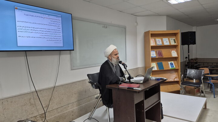 تصاویر/ تربیت مربی نهج‌البلاغه طلاب ممتاز مدرسه علمیه امام خمینی(ره) کاشان