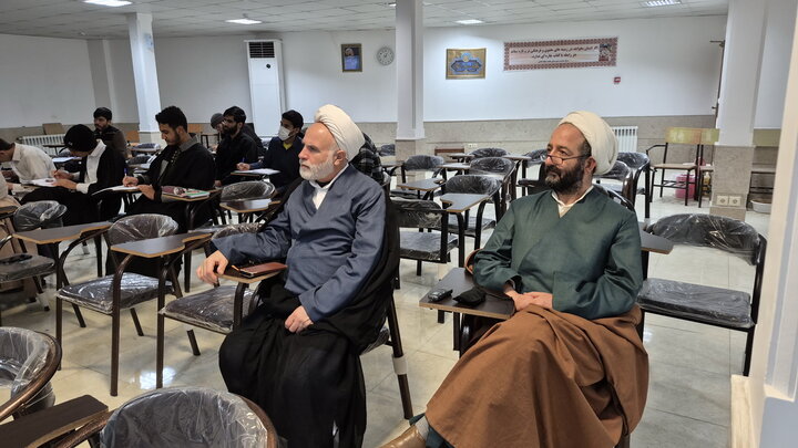 تصاویر/ تربیت مربی نهج‌البلاغه طلاب ممتاز مدرسه علمیه امام خمینی(ره) کاشان