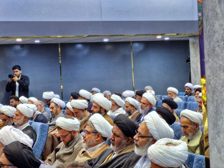 تصاویر/ همایش ملی پرچمداران تفسیر ۱