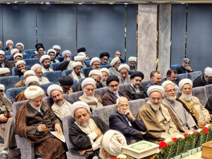 تصاویر/ همایش ملی پرچمداران تفسیر ۱