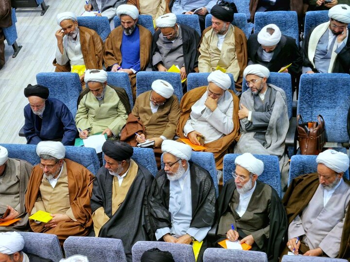 تصاویر/ همایش ملی پرچمداران تفسیر ۱