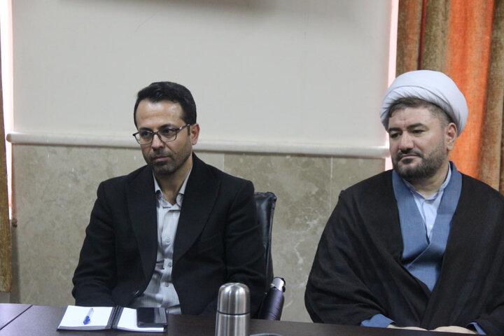 تصاویر / نشست هماهنگی برنامه های هفته وحدت حوزه ودانشگاه