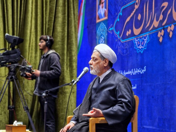 تصاویر/ همایش ملی پرچمداران تفسیر