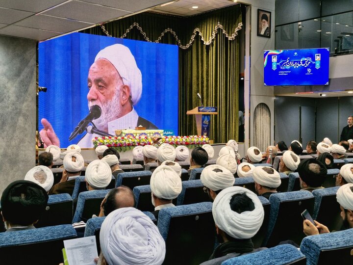 تصاویر/ همایش ملی پرچمداران تفسیر