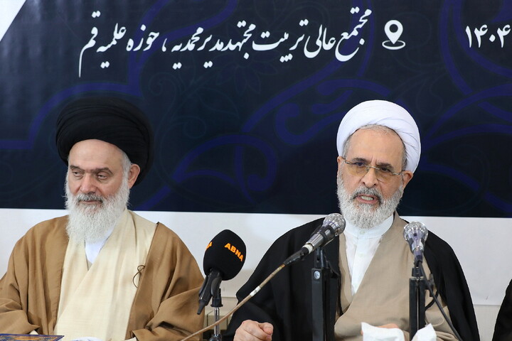 بتصاویر/ همایش ملی پیشتازان نهضت اسلامی