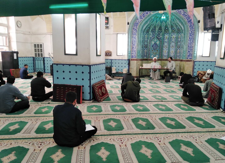 تصاویر/ آغاز امتحانات جنبی و مطالعاتی مدرسه علمیه آیت‌الله مدنی کاشانی(ره)