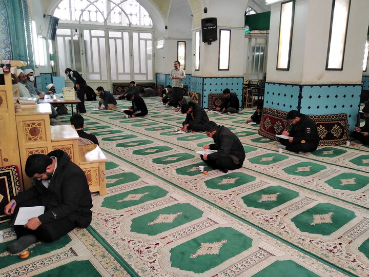 تصاویر/ آغاز امتحانات جنبی و مطالعاتی مدرسه علمیه آیت‌الله مدنی کاشانی(ره)
