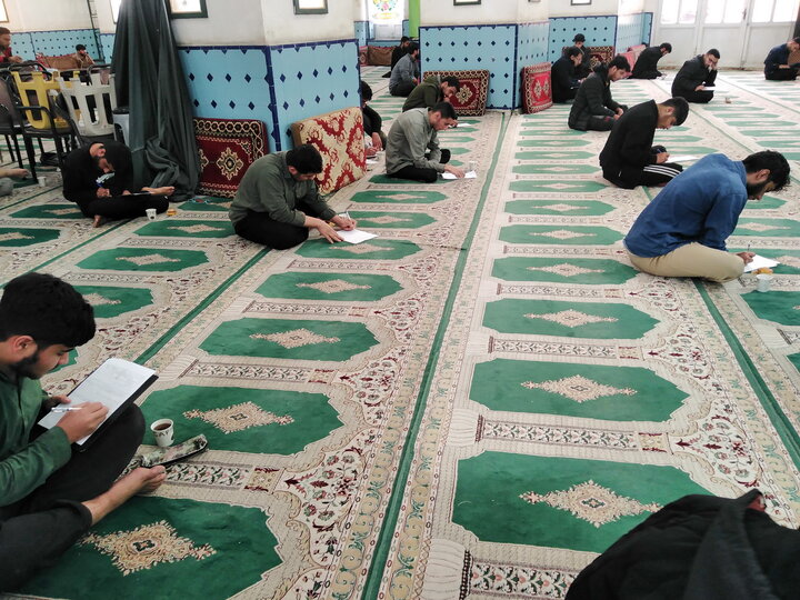 تصاویر/ آغاز امتحانات جنبی و مطالعاتی مدرسه علمیه آیت‌الله مدنی کاشانی(ره)