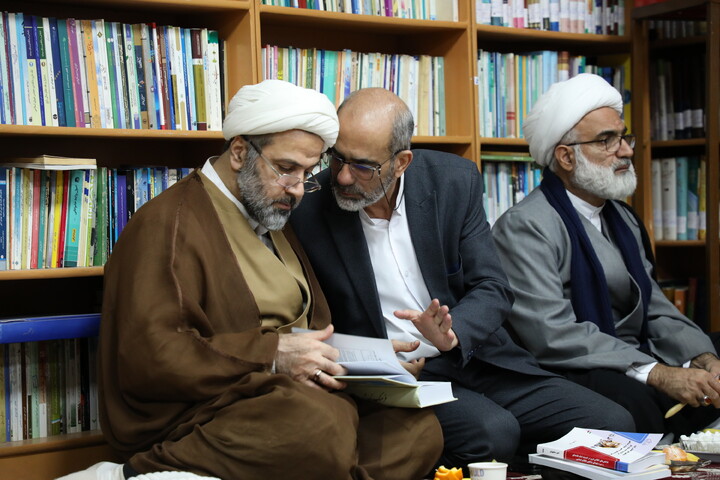 تصاویر/ نشست تیبینی بصیرتی