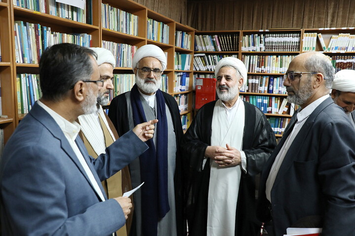 تصاویر/ نشست تیبینی بصیرتی