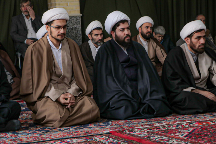 تصاویر/برگزاری آیین جشن میلاد حضرت زهرا (س) در مدرسه علمیه آیت‌الله آخوند (ره)